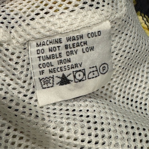 Vintage Tommy Bahama Mens Floral Swim Trunks Size XL Nylon Board Shorts Mesh - Picture 9 of 9